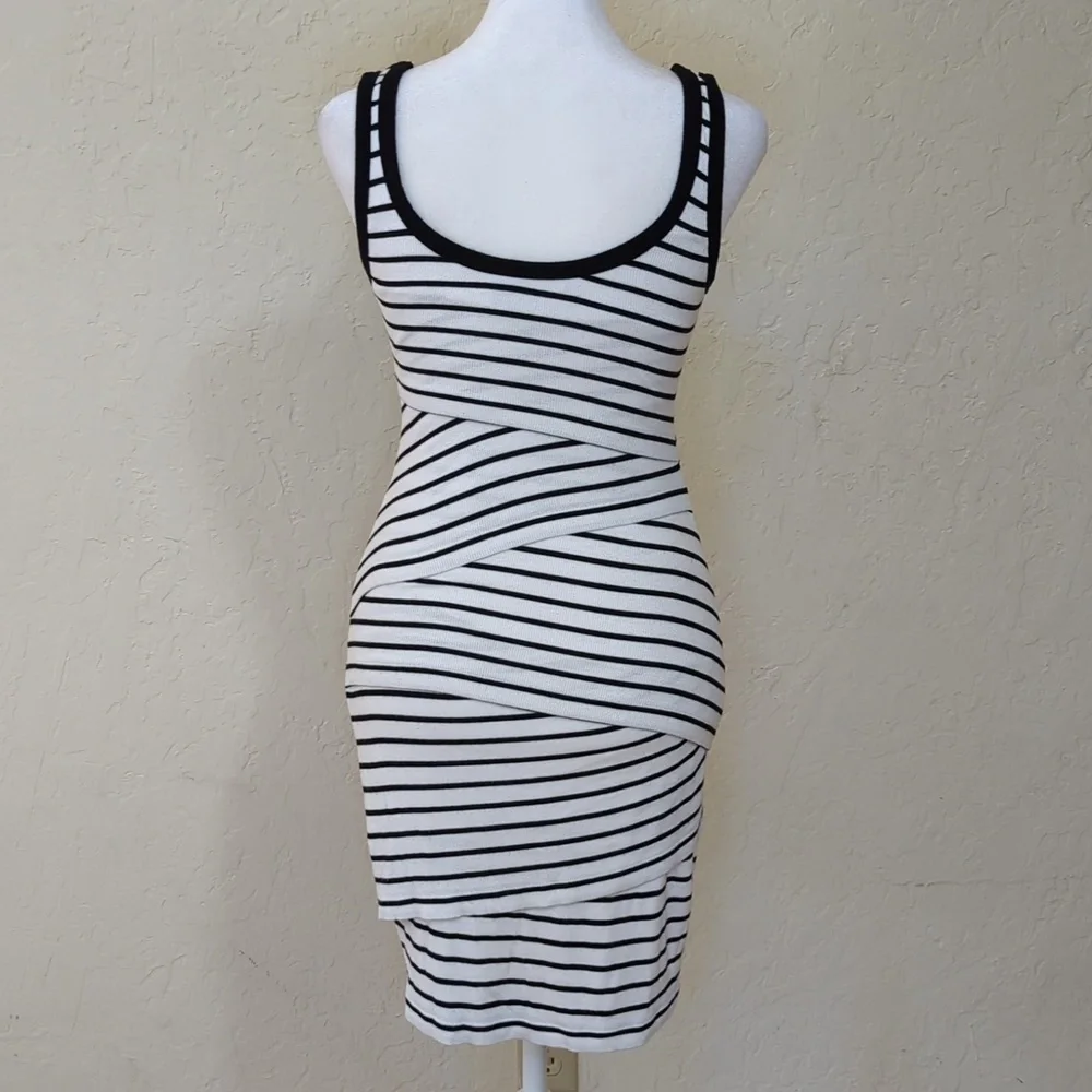 Bailey 44 White Black Striped Ribbed Tiered Tank Mini Dress Size XS - Picture 6 of 9